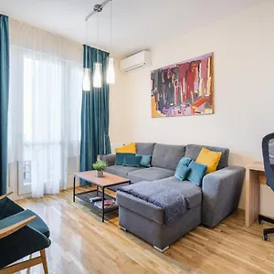 Bpr Blue Paradise With A/c Apartment Budapest